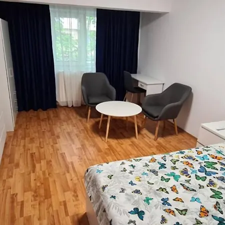 Lumiss Suite- Reyna Apartment *