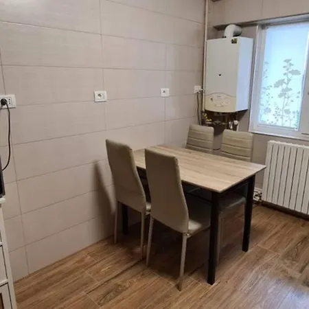 Lumiss Suite- Reyna Apartment