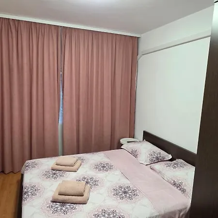 Lumiss Suite- Reyna Apartment